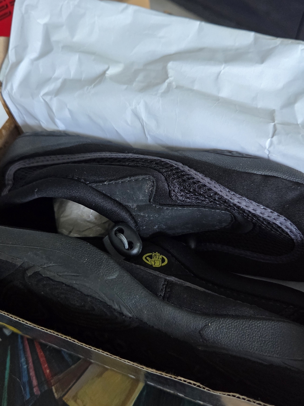 Body Glove Black Kids Water Shoes with Toggle Closure
